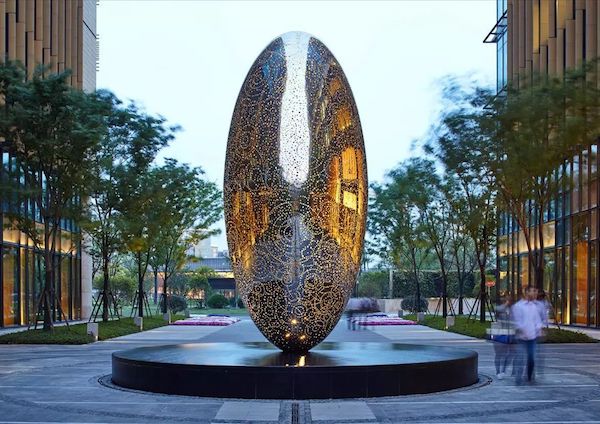 “看不懂”当代艺术，陶冶情操也不错