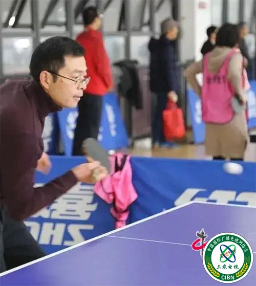 金宫味业党工委组织参与天府街道第八届企业邻里节