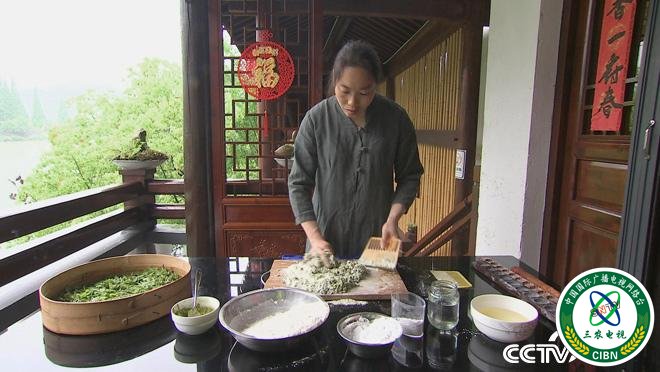 乡土:行走魅力茶香 钱江源头龙顶飘香 7月27日