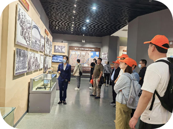 临沂凯旋医疗养老服务有限公司党支部组织开展大青山党性教育动(1)115.jpg 临沂凯旋医疗养老服务有限公司党支部组织开展大青山党性教育动(1)115.jpg