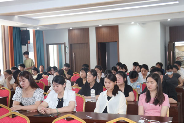 集训练兵--人尽共职414.jpg 集训练兵--人尽共职414.jpg