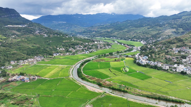 3、狮溪镇黄坪大坝。 陈桂良摄.JPG