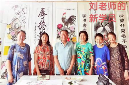 刘瑾铭：迎国庆以精品创作回报社会的实力派画家